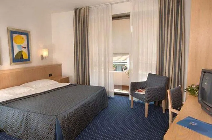 Cardano Hotel Malpensa Cardano Al Campo 4*,  Italy